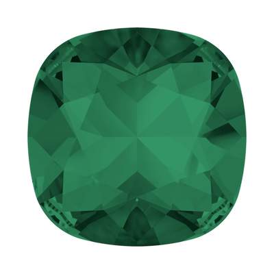 4470 8 mm Emerald - 72 