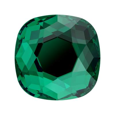 2471 7 mm Emerald M HF - 144 
